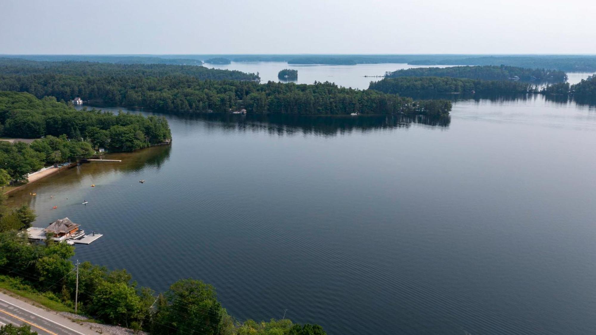 Tranquil Shores Mactier Екстериор снимка
